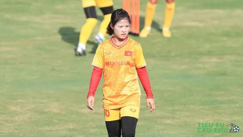 Cầu thủ Dương Thị Vân