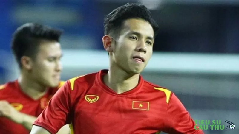 Cầu thủ Hồng Duy