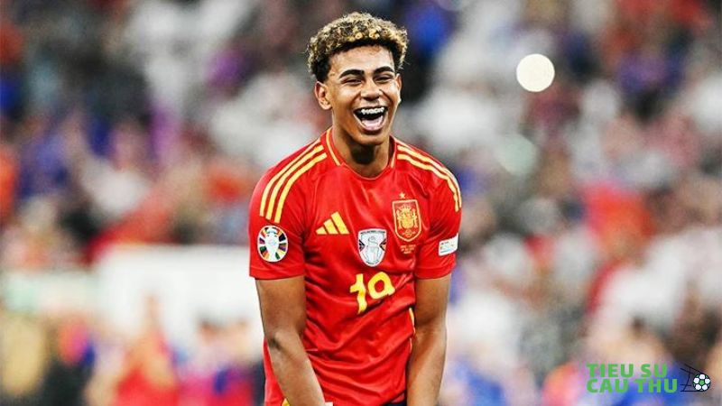 15 tuổi đã được thi đấu ở La Liga
