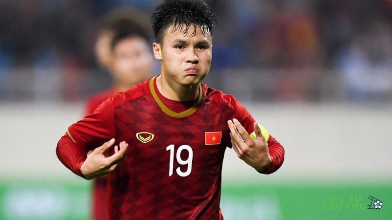 Tiểu sử cầu thủ Nguyễn Quang Hải
