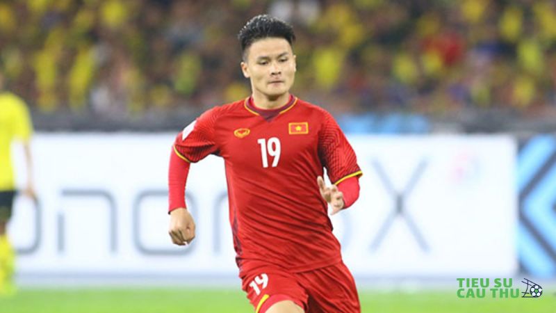 Tiểu sử cầu thủ Nguyễn Quang Hải
